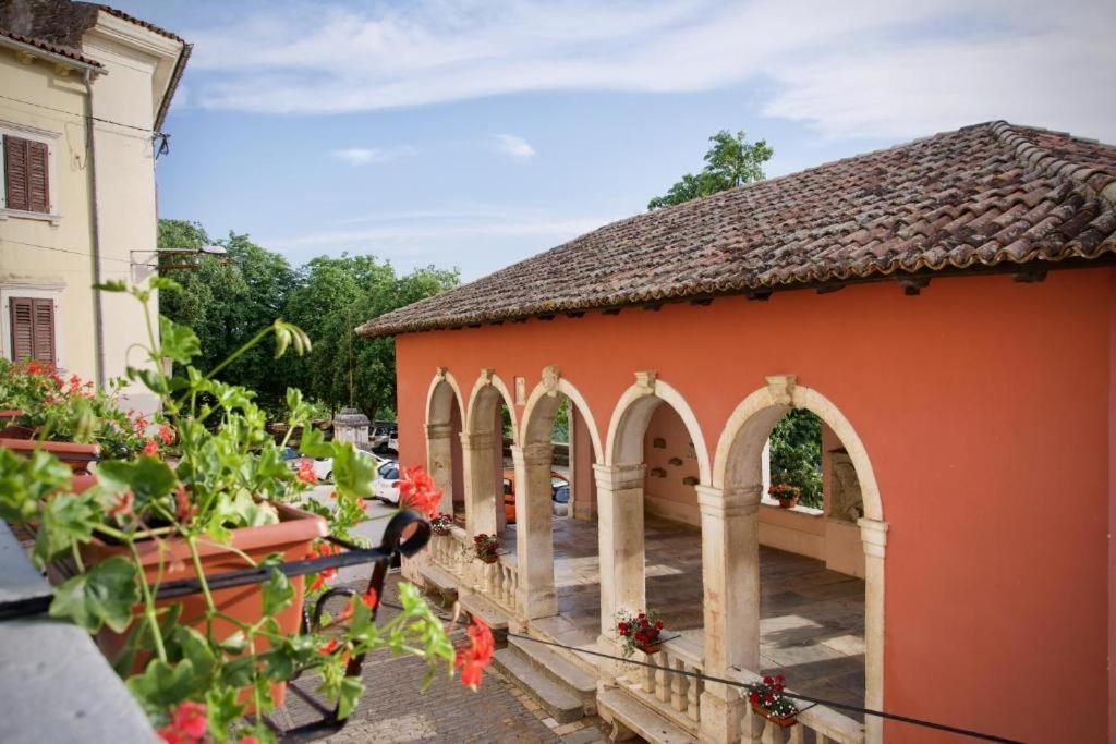 Volta B&B Oprtalj Exterior foto